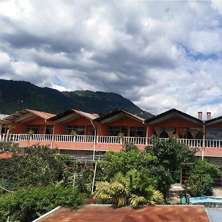 Hotel Playa Linda Panajachel Exterior foto